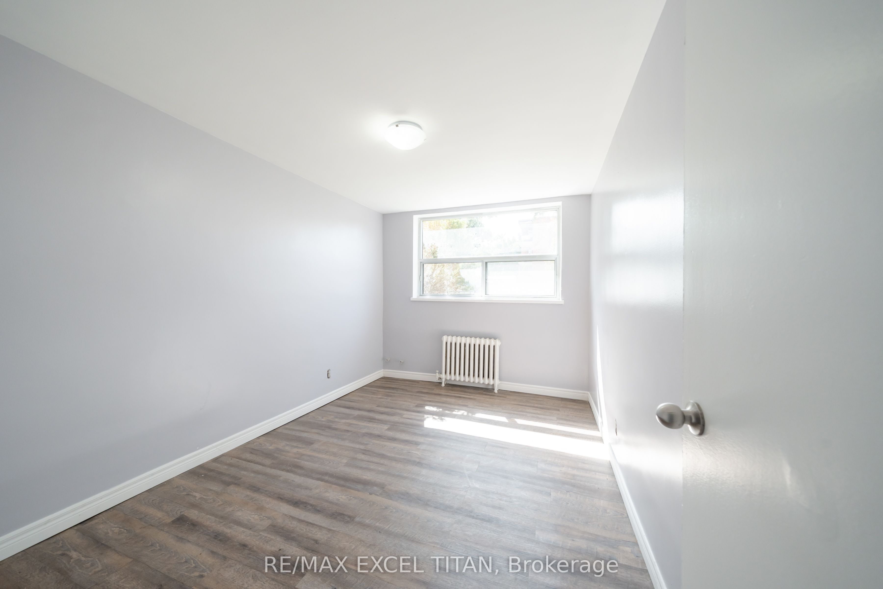 2035 Prospect Street 24, Burlington, ON L7R 2L4 photo 5