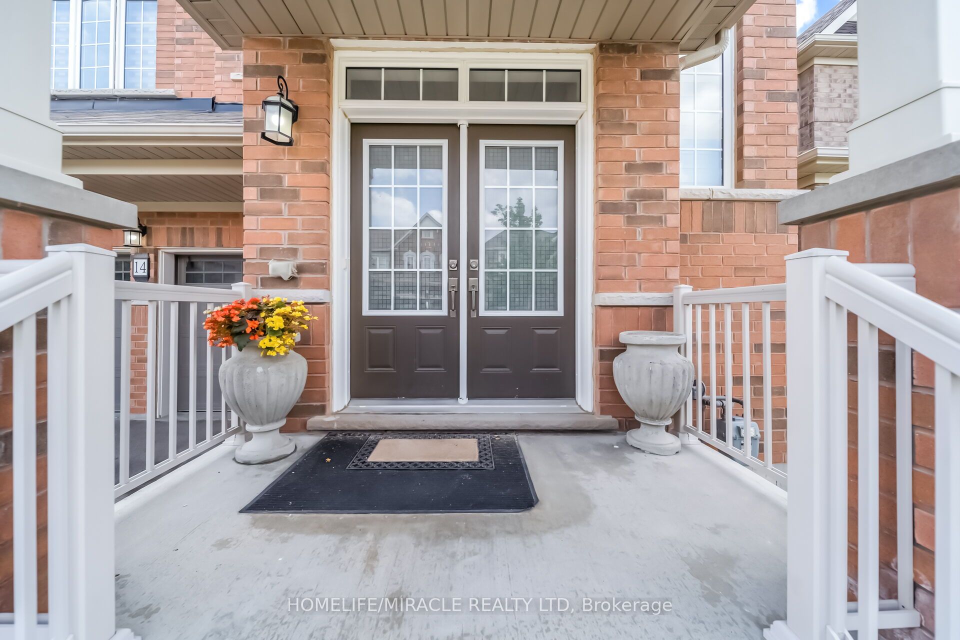 14 Abercrombie Crescent, Brampton, ON L7A 4N1 photo 2