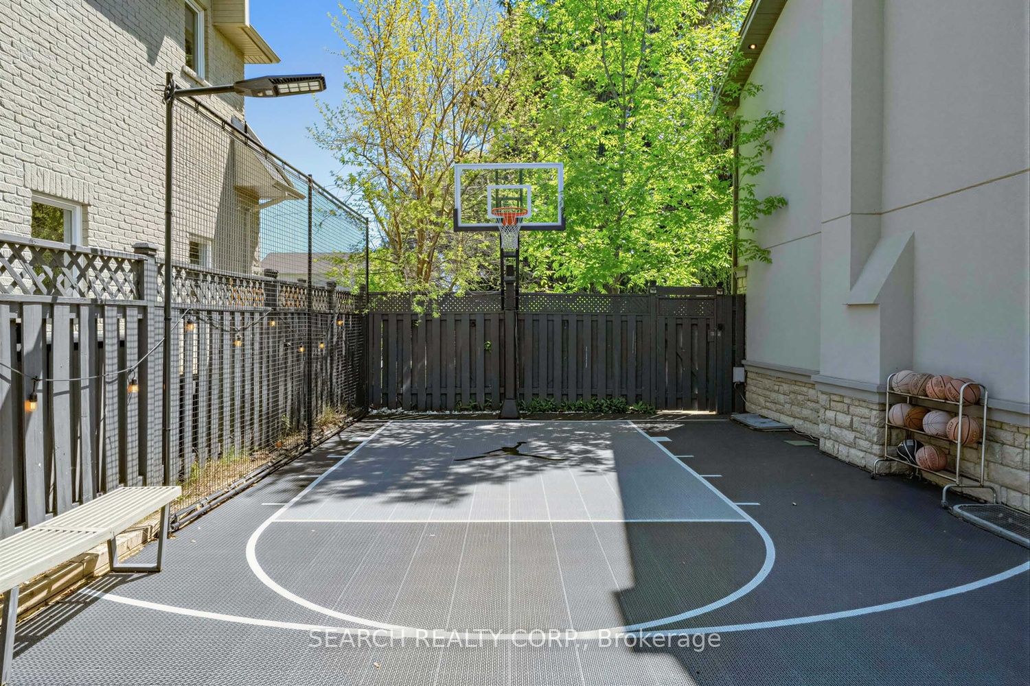 1421 Watersedge Road, Mississauga, ON L5J 1A3 photo 3