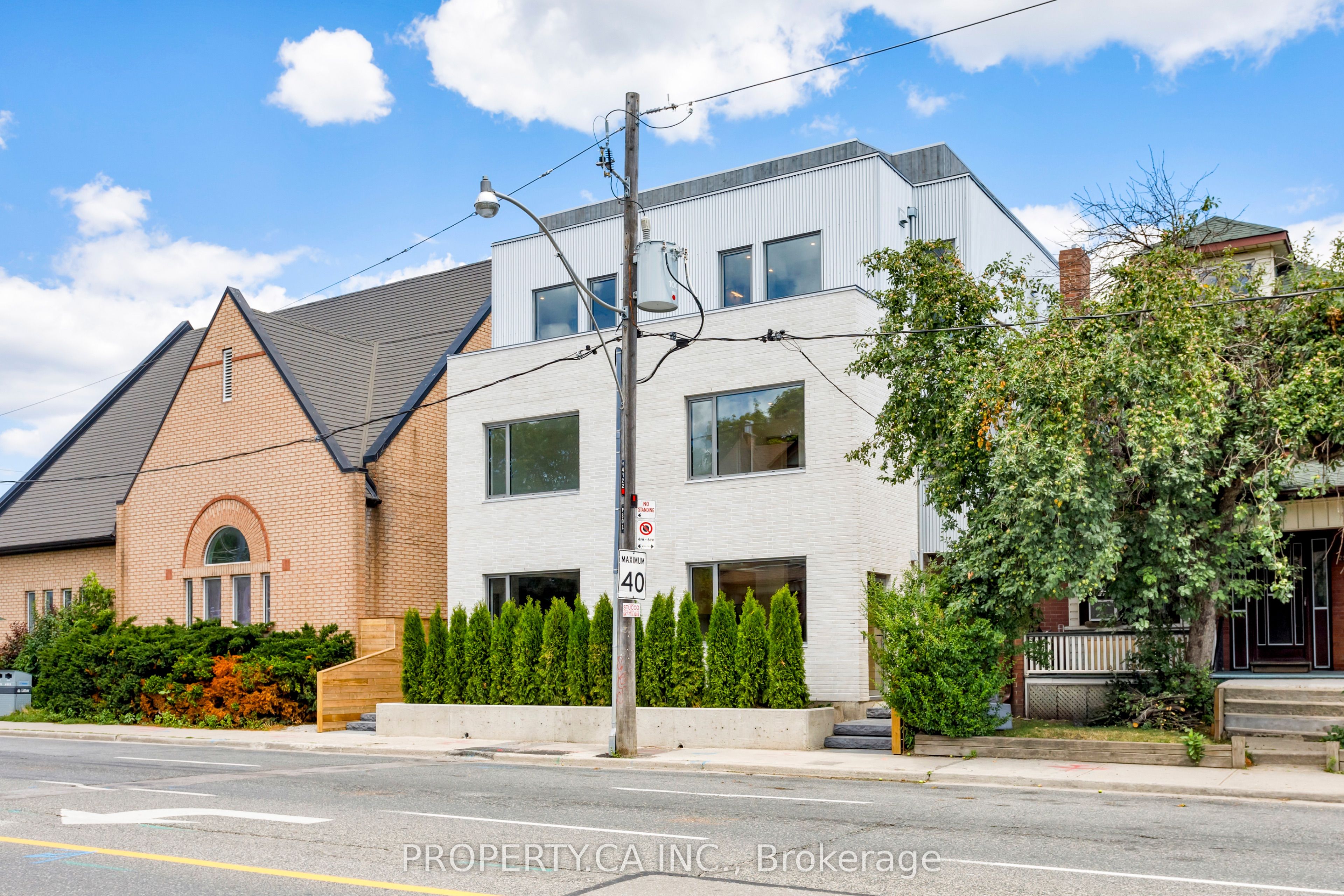 301 Keele Street Unit #3, Toronto, ON M6P 2K5