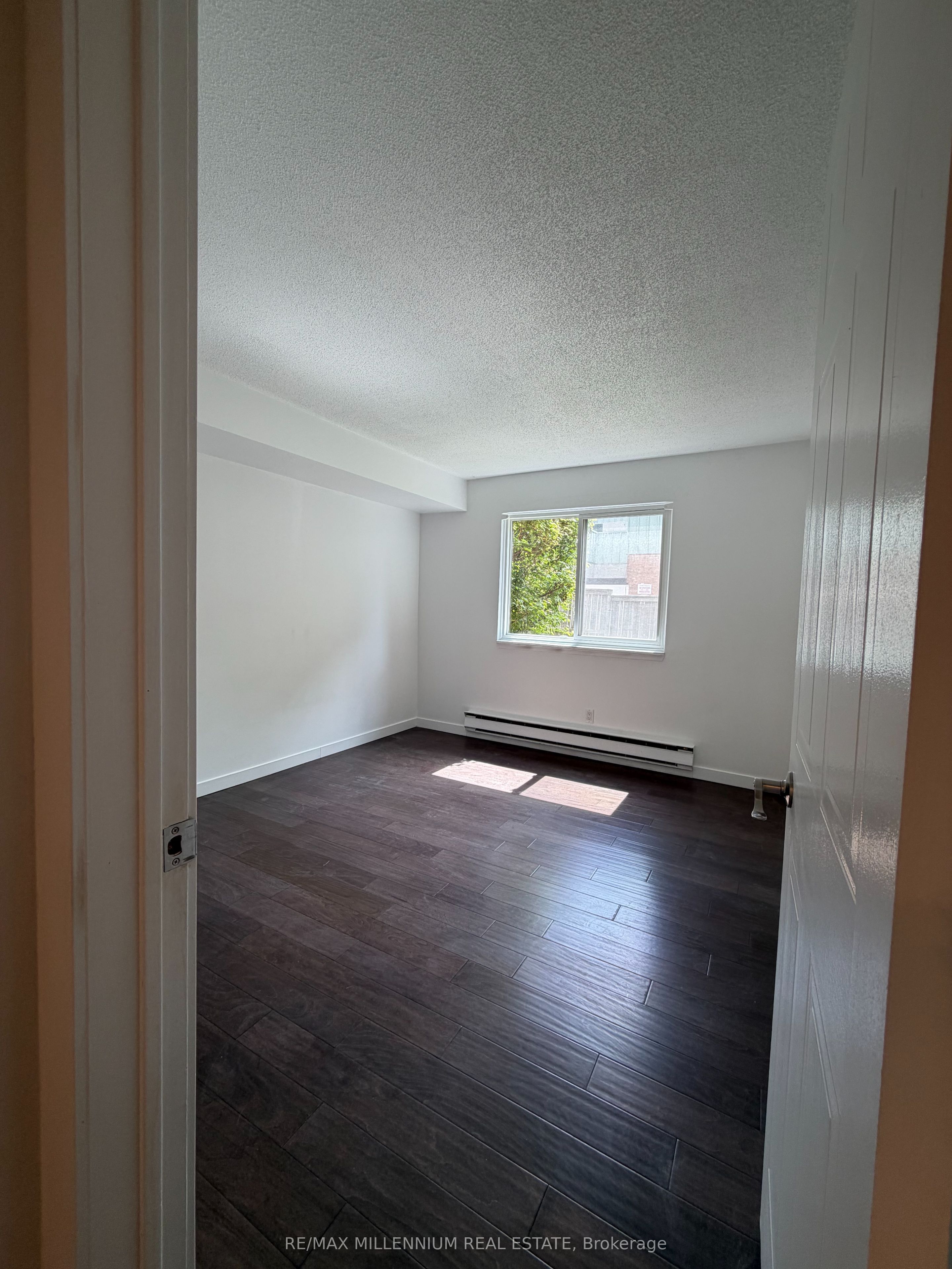 1480 Pilgrims Way 1613, Oakville, ON L6M 3G7 photo 5