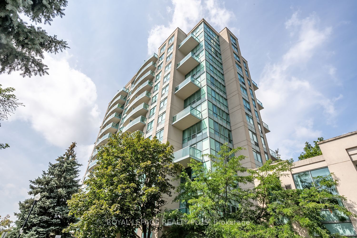 2585 Erin Centre Boulevard 1101, Mississauga, ON L5M 6Z7 photo 3