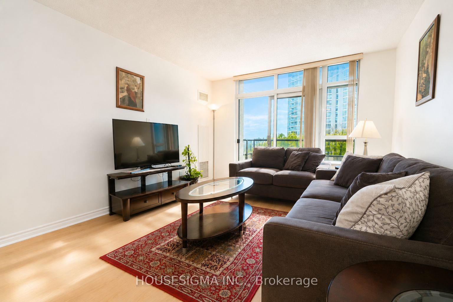 35 Kingsbridge Garden Circle 513, Mississauga, ON L5R 3Z5 photo 5