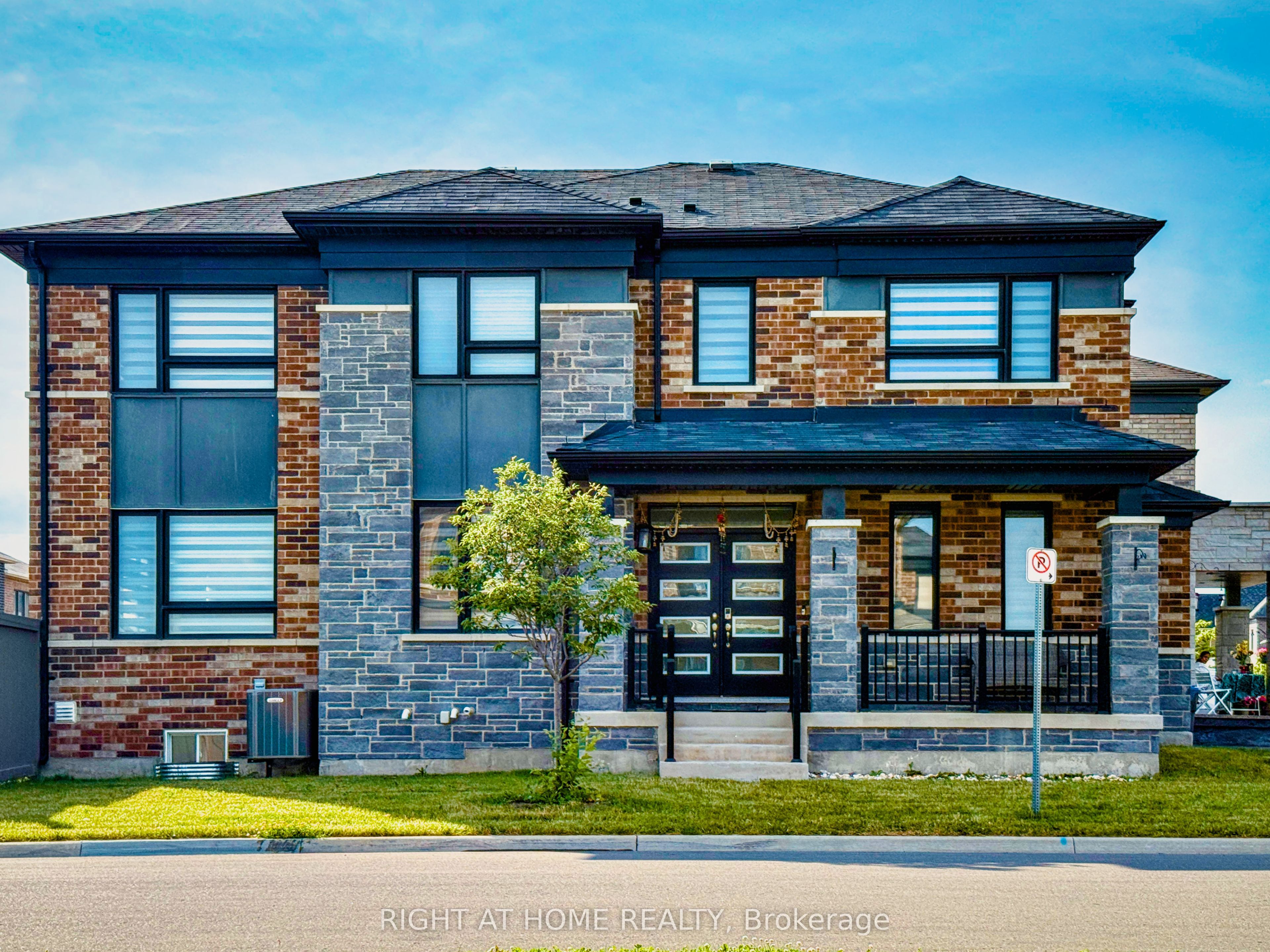 30 Boothill Drive, Brampton, ON L7A 5E4 photo 3