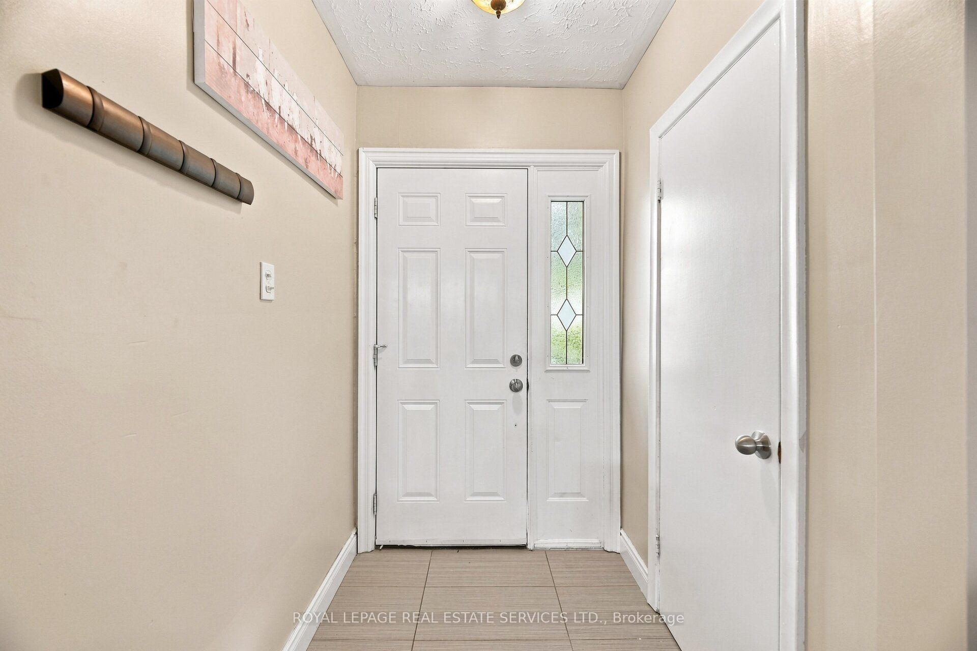 15 Velma Drive, Toronto, ON M8Z 2N2 photo 5