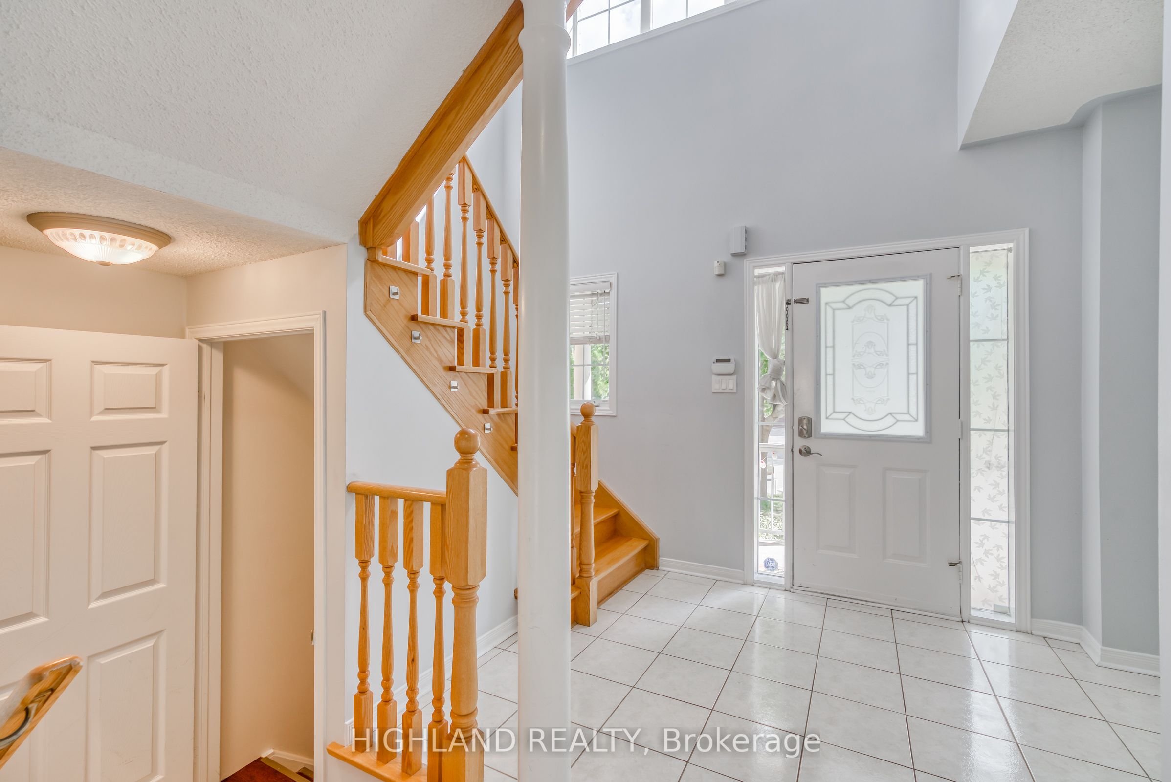 5898 Manzanillo Crescent, Mississauga, ON L5M 6Y6 photo 4