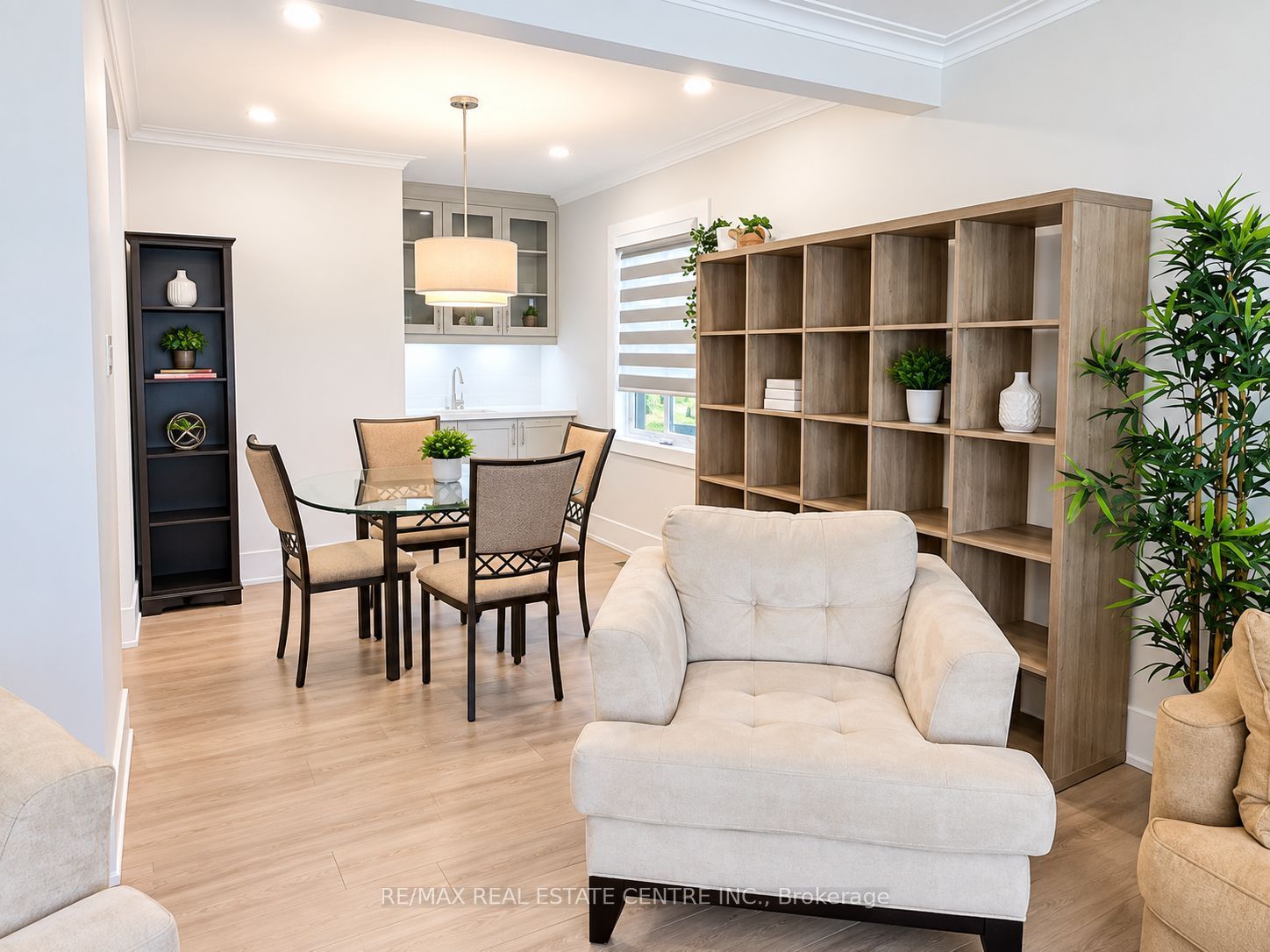 4 Rockfield Drive, Toronto, ON M9B 1S1 photo 5