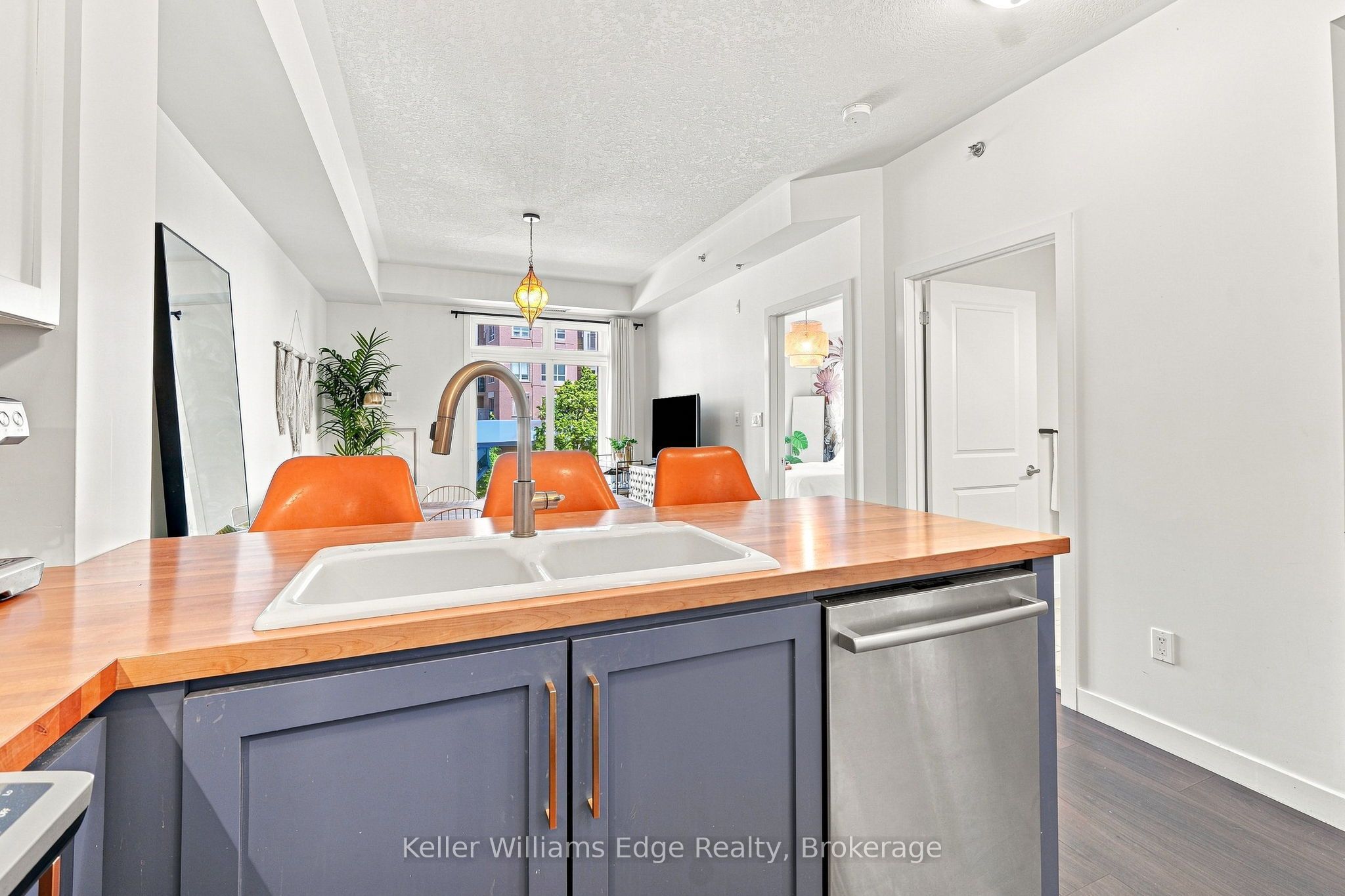 5317 Upper Middle Road 220, Burlington, ON L7L 0G8 photo 4