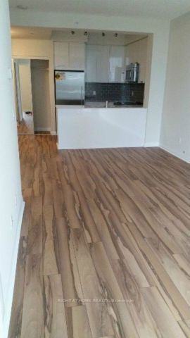 55 Eglinton Avenue W 1101, Mississauga, ON L5R 0E4 photo 3