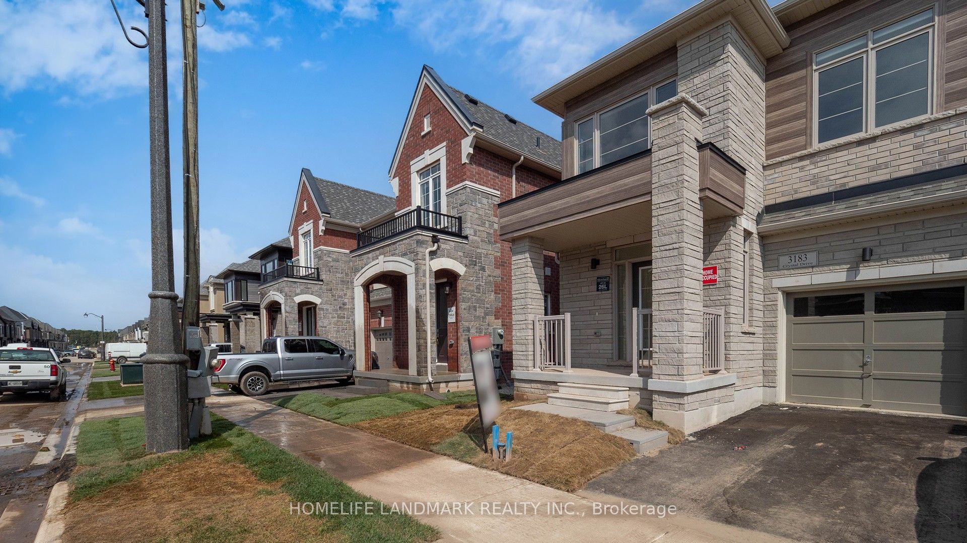 3183 Crystal Drive, Oakville, ON L6M 0W8 photo 2