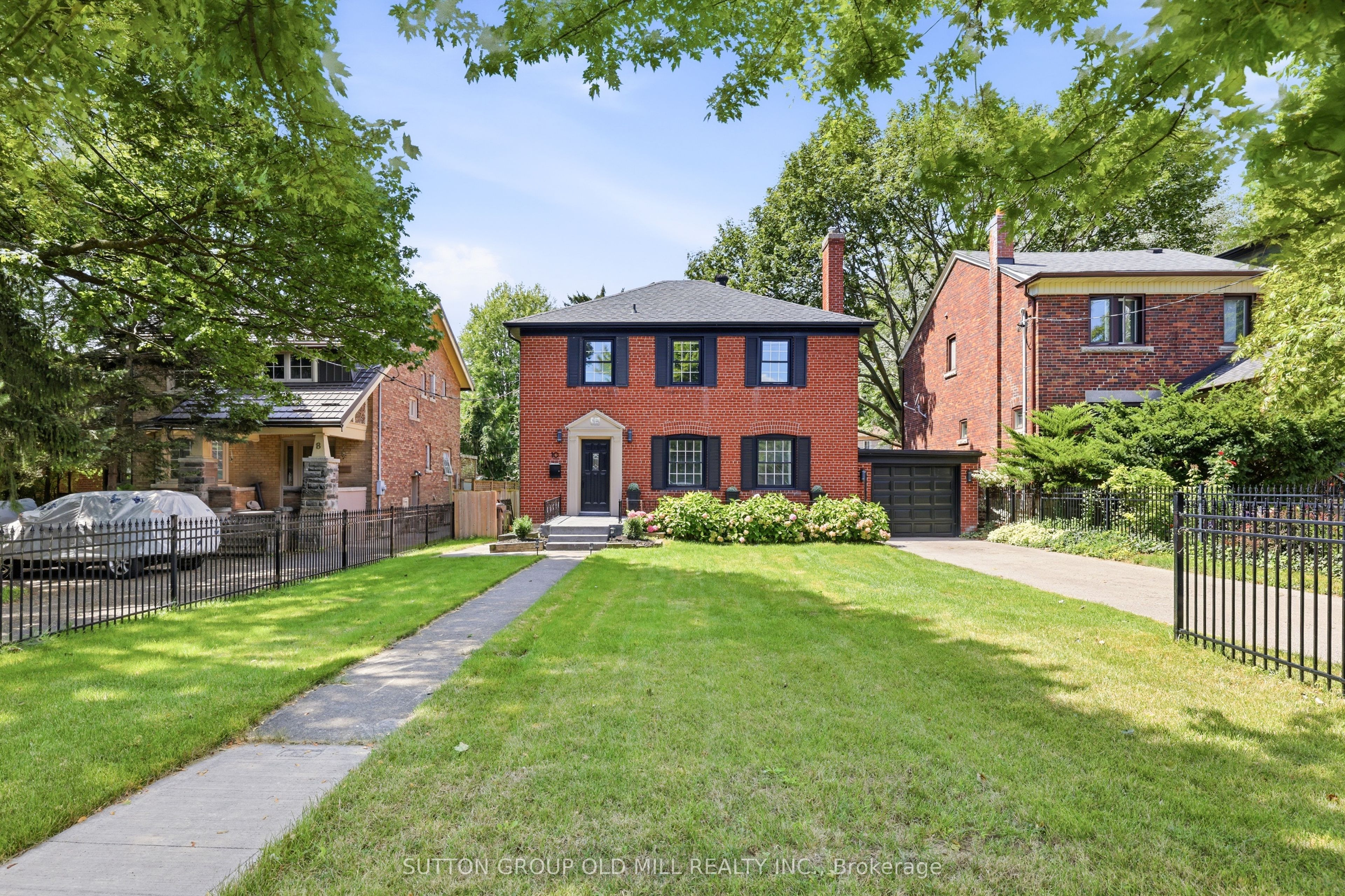 10 Queens Avenue, Toronto, ON M8V 2N1 photo 4
