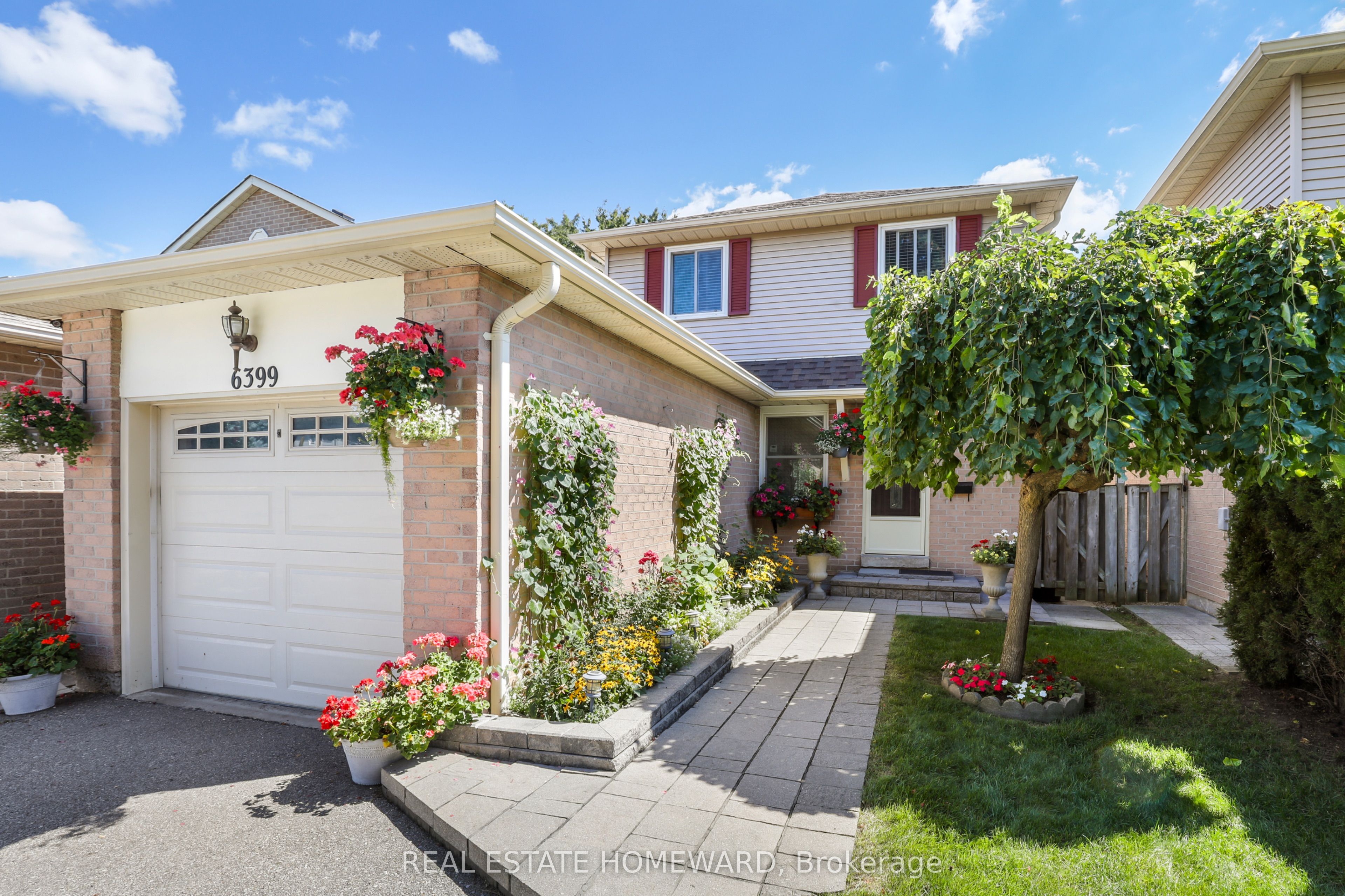 6399 Colebrook Crescent, Mississauga, ON L5N 3E3 photo 3