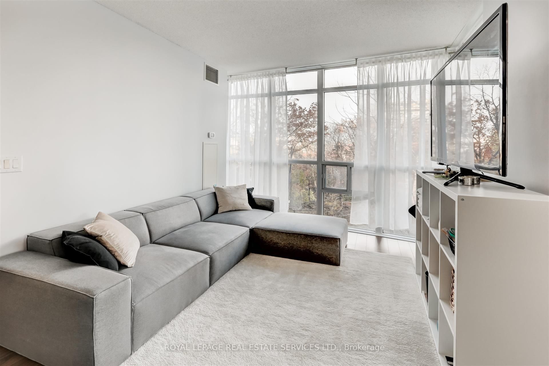 80 Absolute Avenue 303, Mississauga, ON L4Z 0A5 photo 5