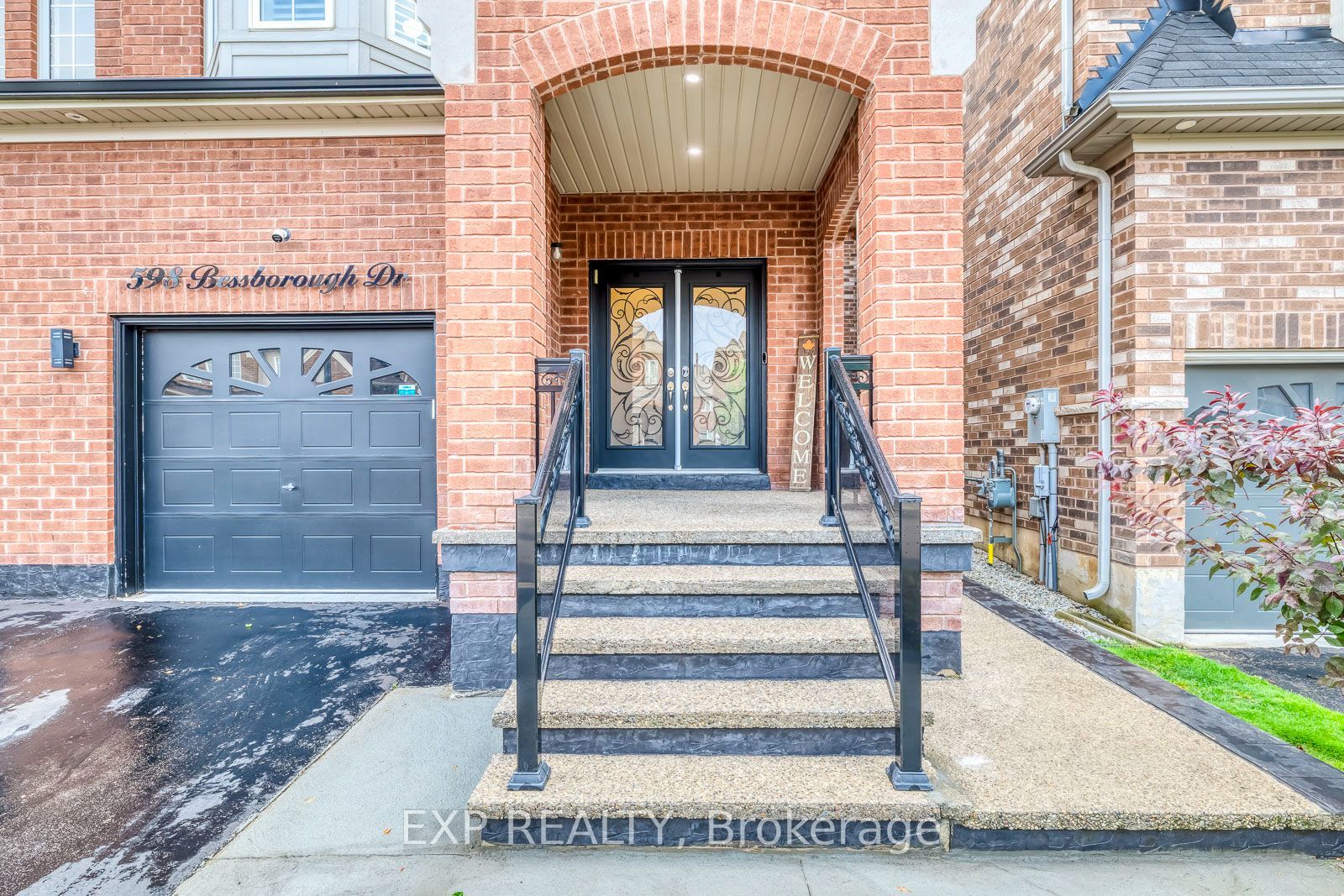 598 Bessborough Drive, Milton, ON L9T 8V9 photo 4