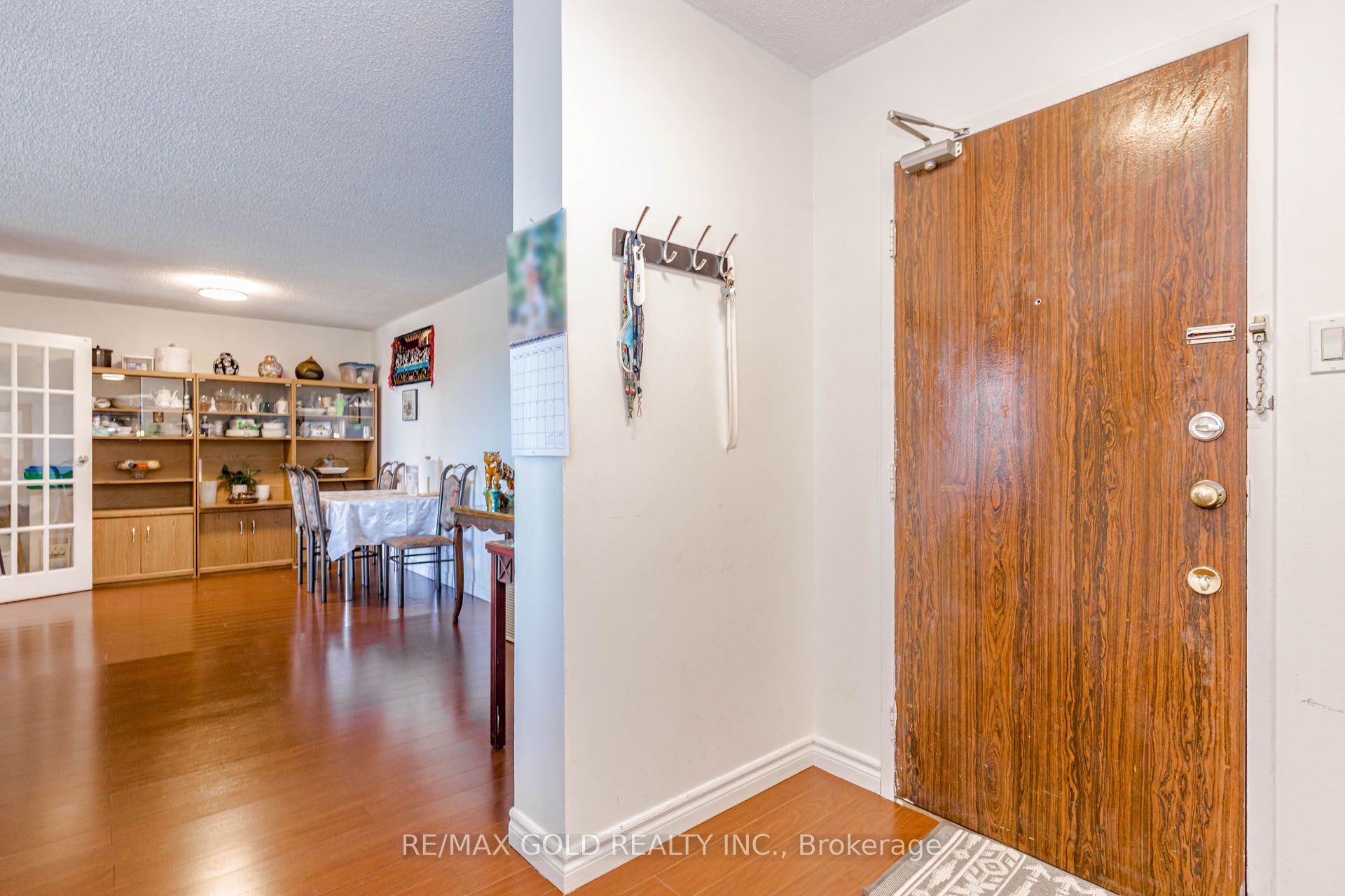 17 Knightsbridge Road 905, Brampton, ON L6T 3X9 photo 4