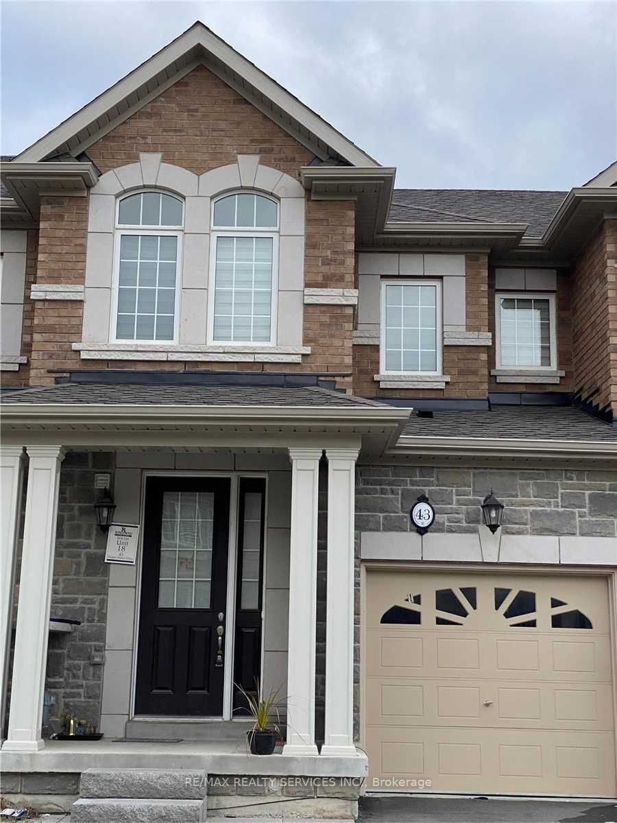 43 Hogan Manor Drive, Brampton, ON L7A 4V3