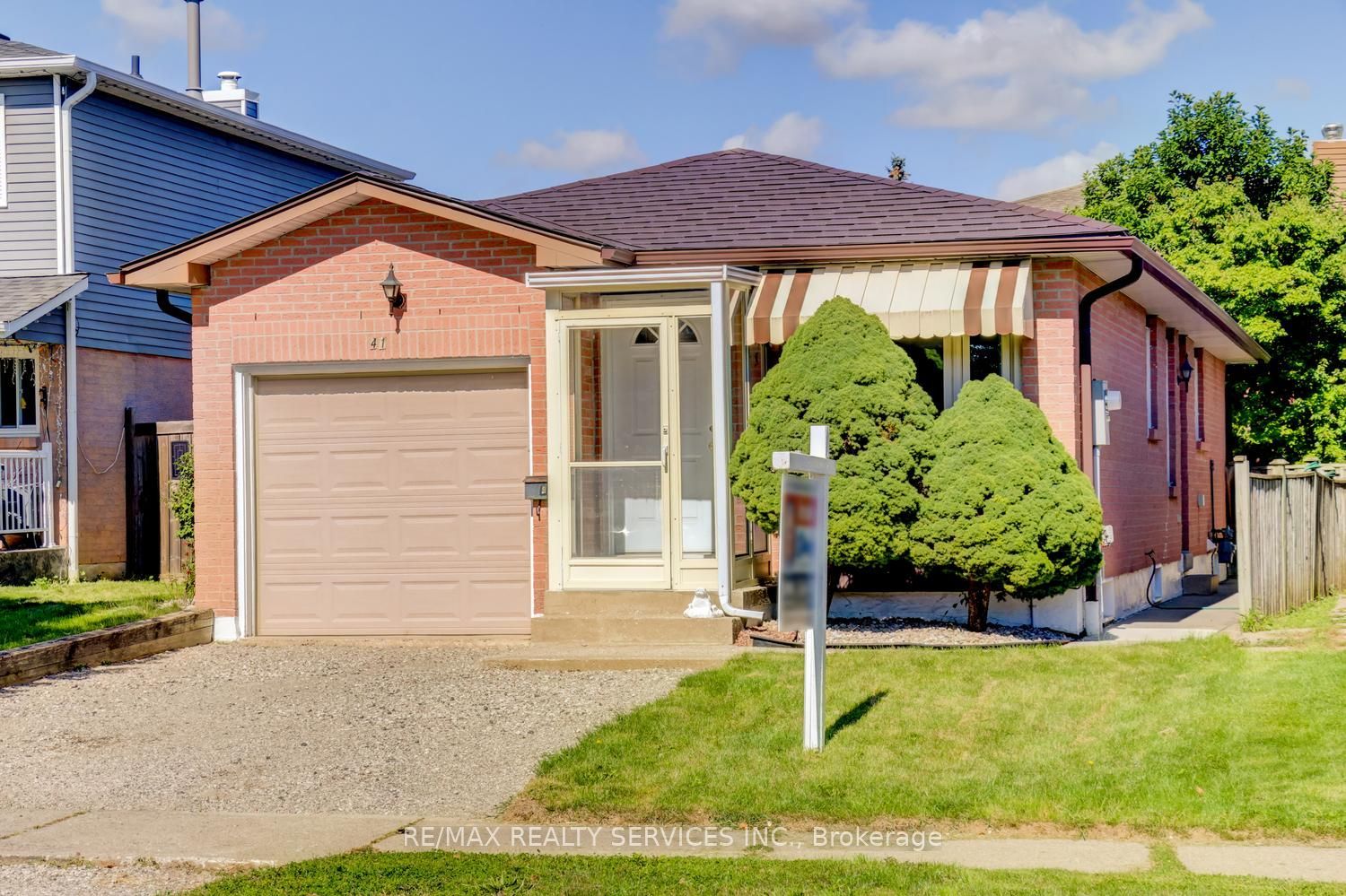 41 Greenleaf Crescent, Brampton, ON L6X 2V5 photo 2