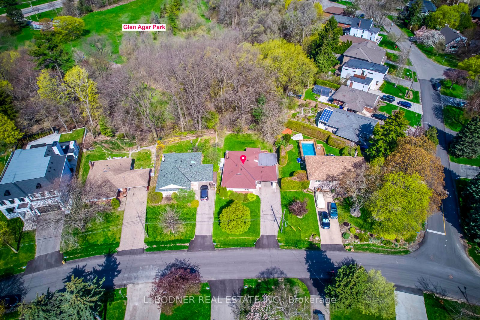 84 Ravenscrest Drive, Toronto, ON M9B 5N3 photo 3