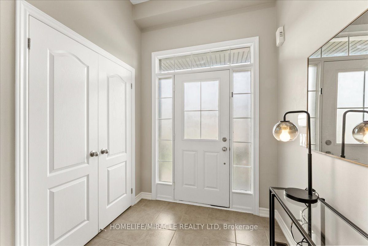 27 Kearny Avenue, Caledon, ON L7C 3N9 photo 3