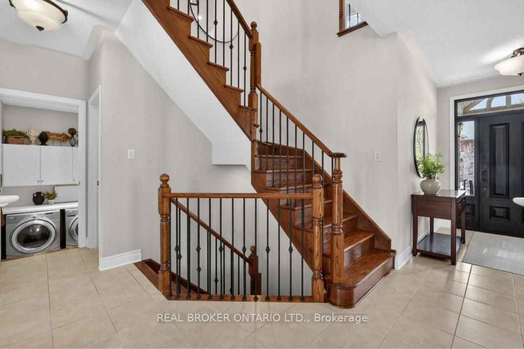 12 Lookout Court, Halton Hills, ON L7G 6P1 photo 5