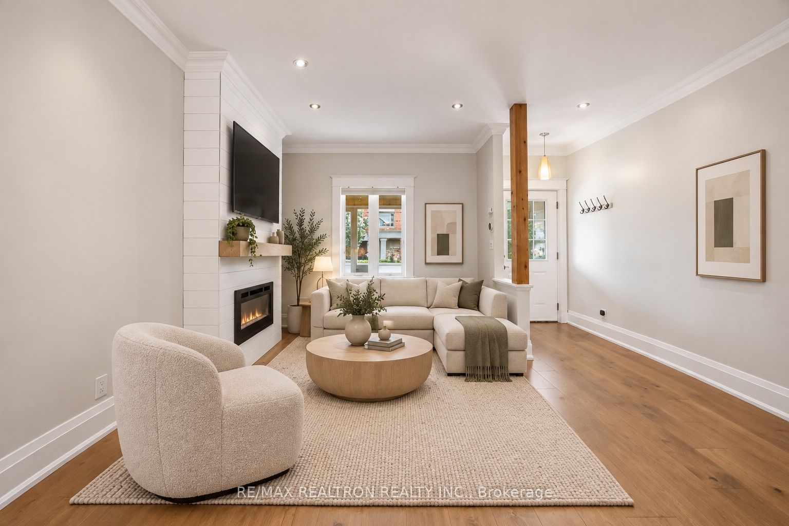 640 Runnymede Road, Toronto, ON M6S 3A2 photo 3