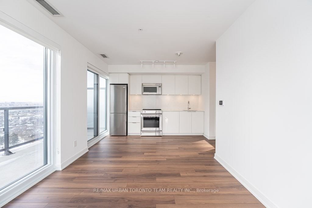 30 Samuel Wood Way 2310, Toronto, ON M9B 0C9 photo 5
