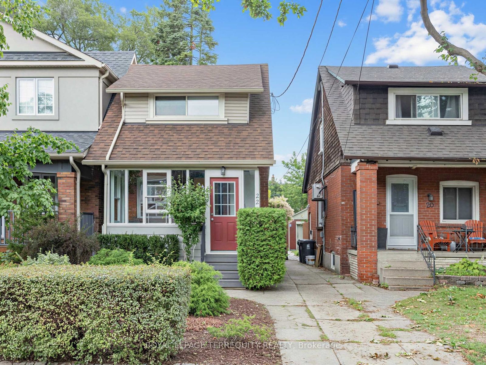 22 Montye Avenue, Toronto, ON M6S 2G9 photo 3