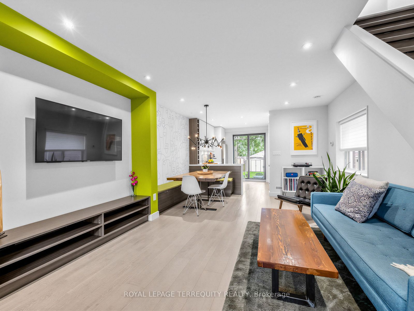 22 Montye Avenue, Toronto, ON M6S 2G9 photo 4