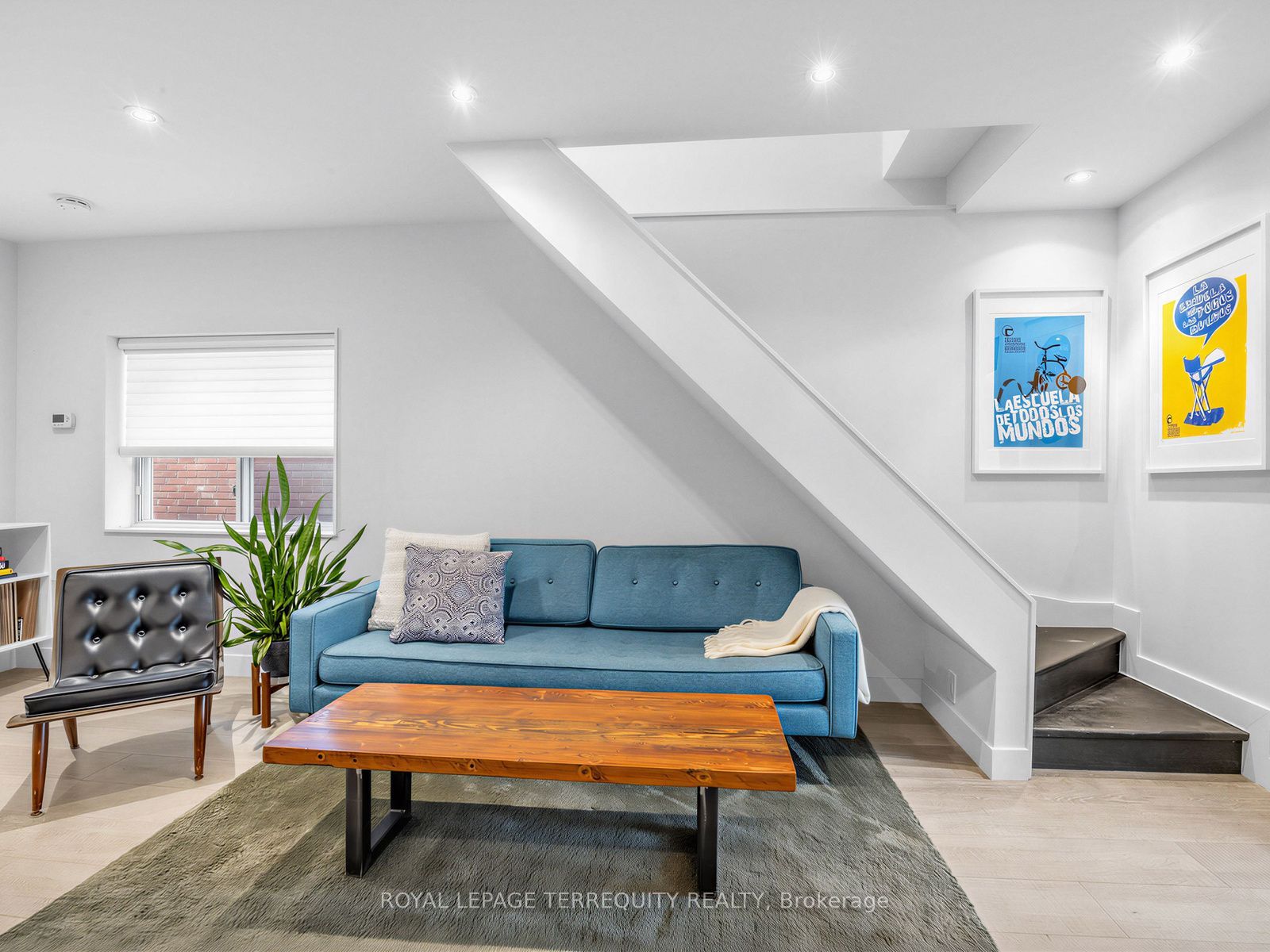 22 Montye Avenue, Toronto, ON M6S 2G9 photo 5