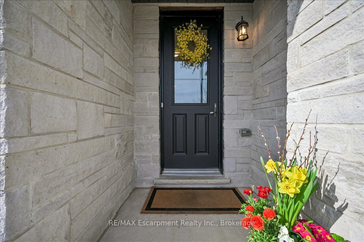 2092 Ellerston Common, Burlington, ON L7P 0V6 photo 4