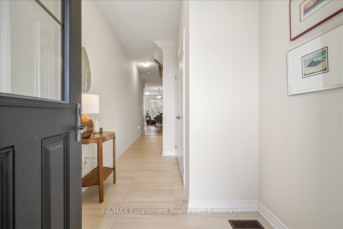2092 Ellerston Common, Burlington, ON L7P 0V6 photo 5