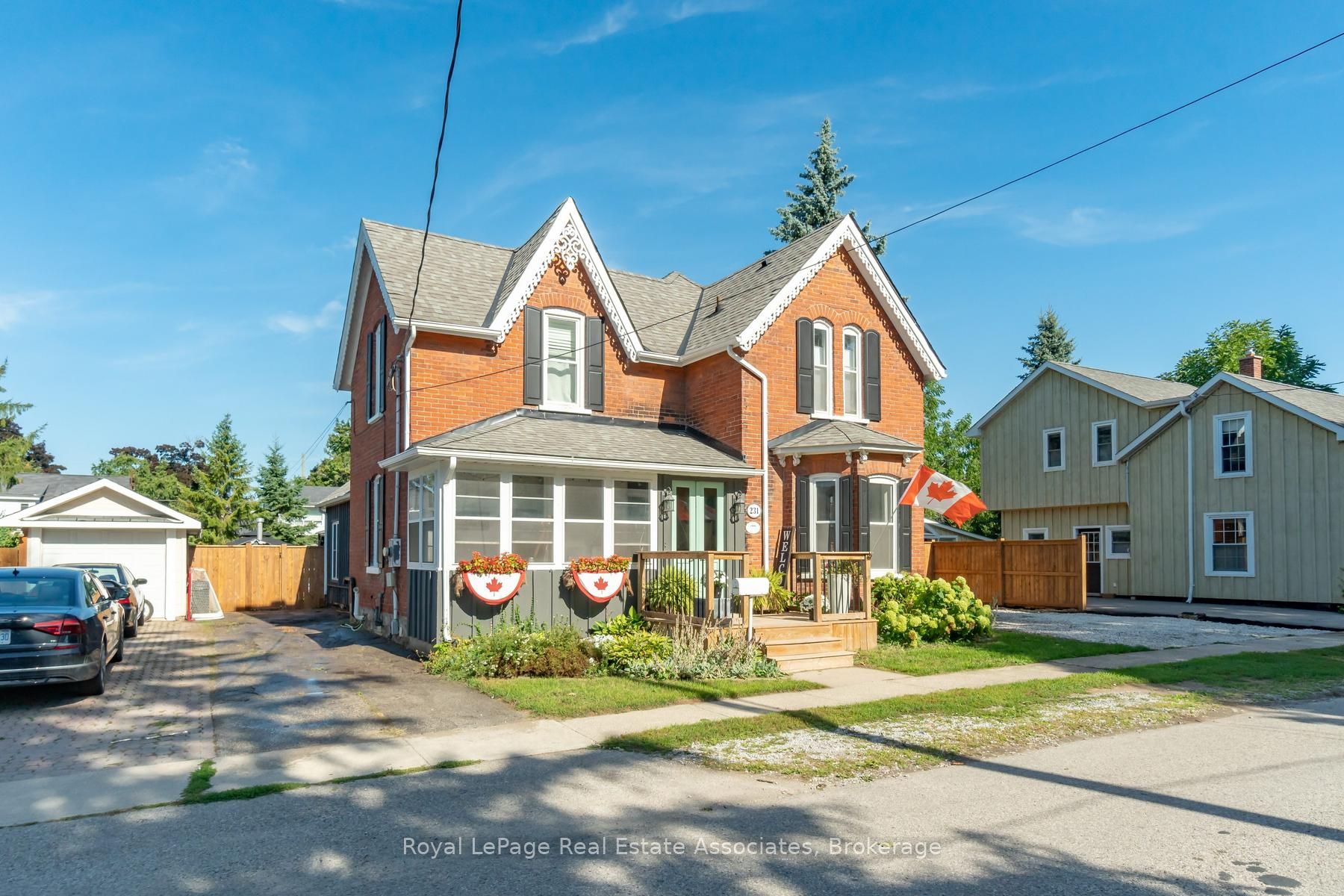 231 Arthur Street, Halton Hills, ON L7J 1L9 photo 3