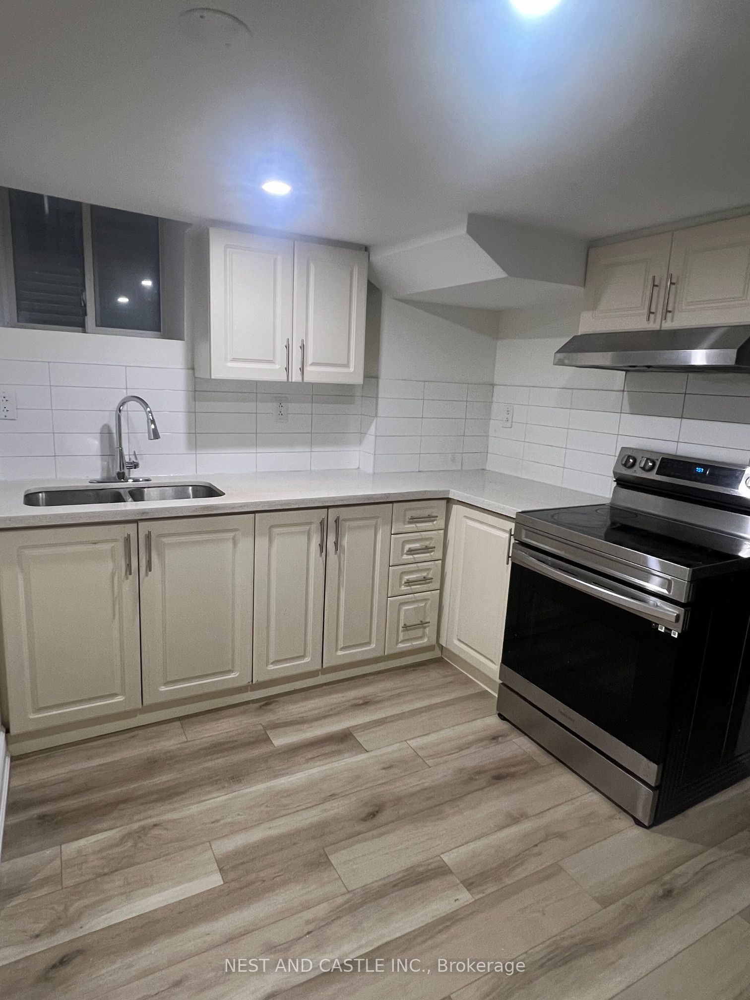 33 Lanark Circle, Brampton, ON L6X 5L3