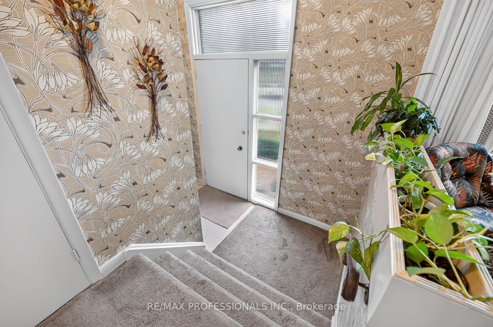 28 Baskerville Crescent, Toronto, ON M9C 1T8 photo 5