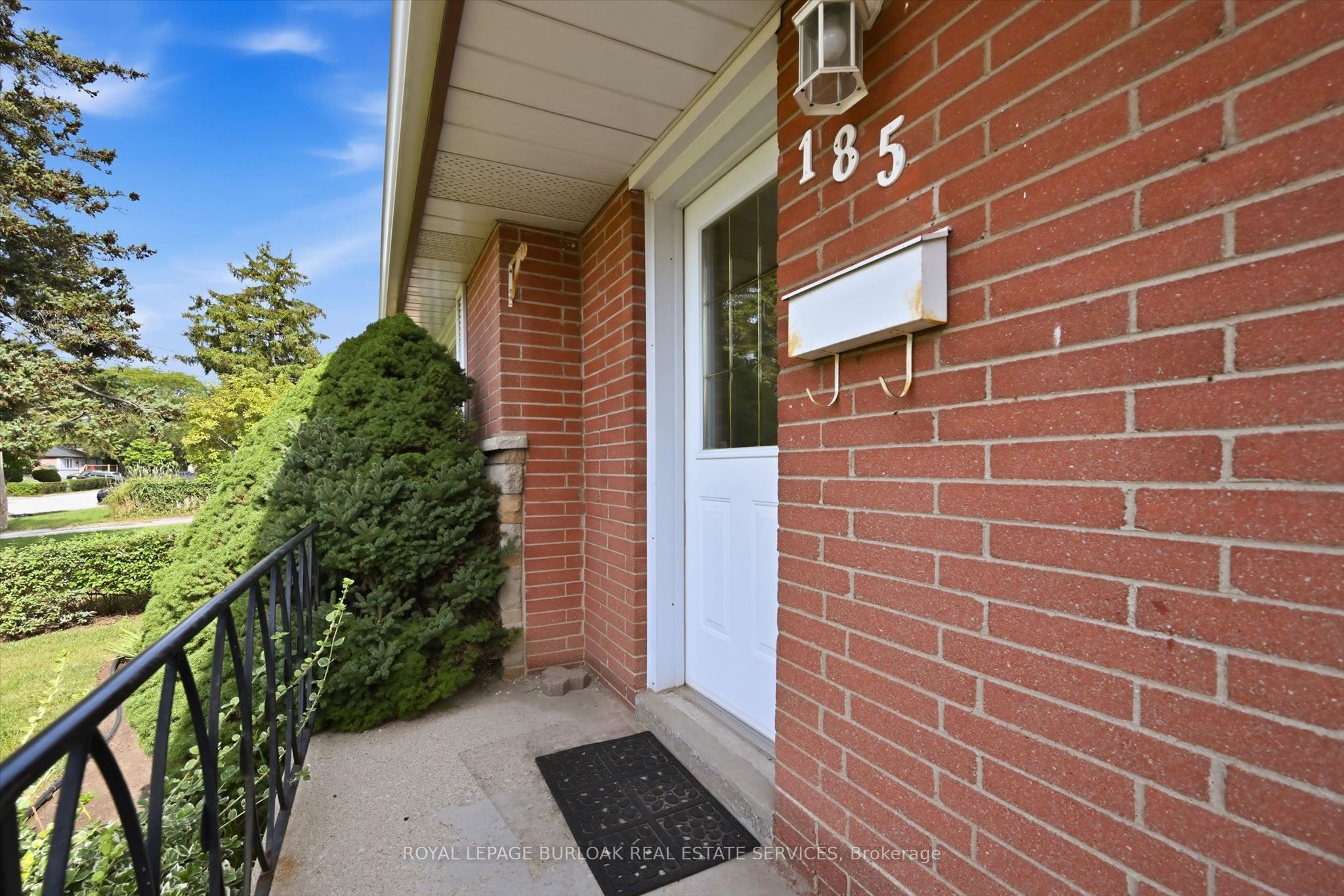 185 Euston Road, Burlington, ON L7L 4V7 photo 4