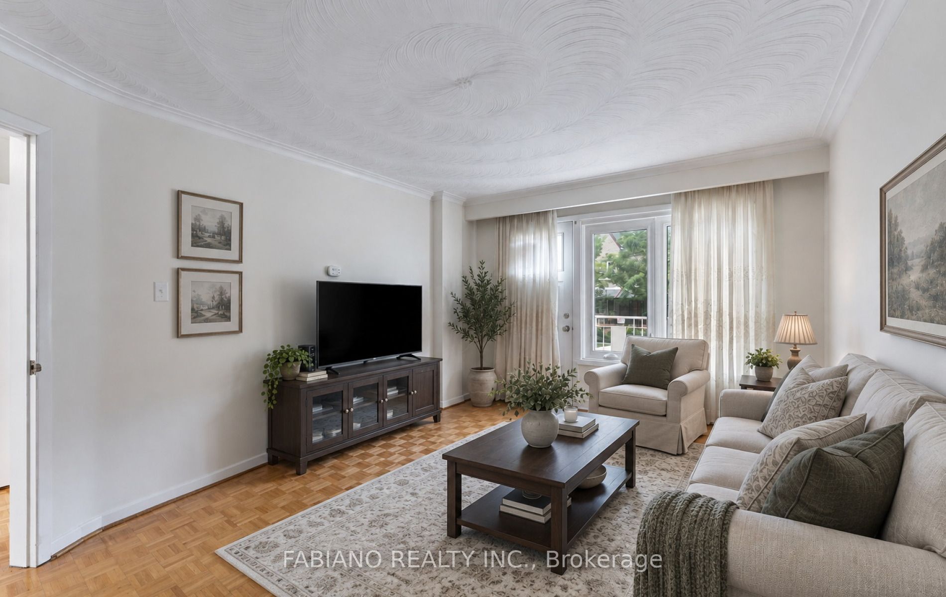 549 Gladstone Avenue, Toronto, ON M6H 3J3 photo 5