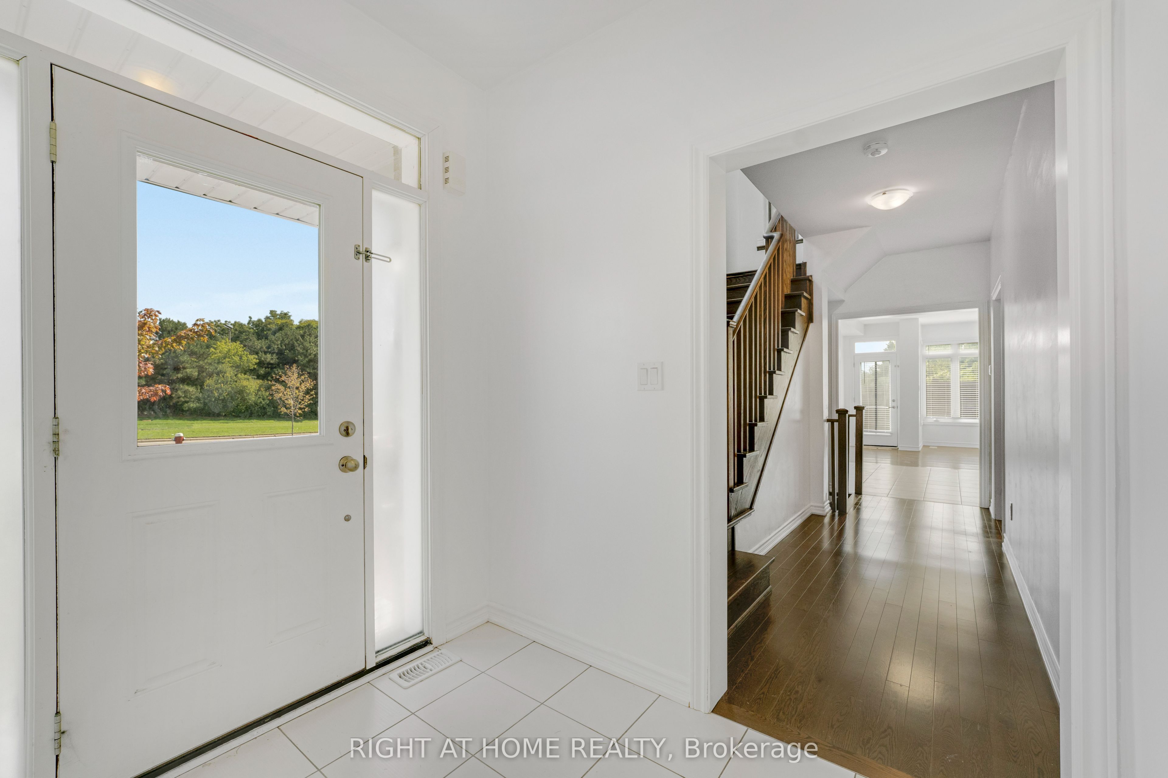 6 Savino Drive, Brampton, ON L6Z 0J5 photo 5