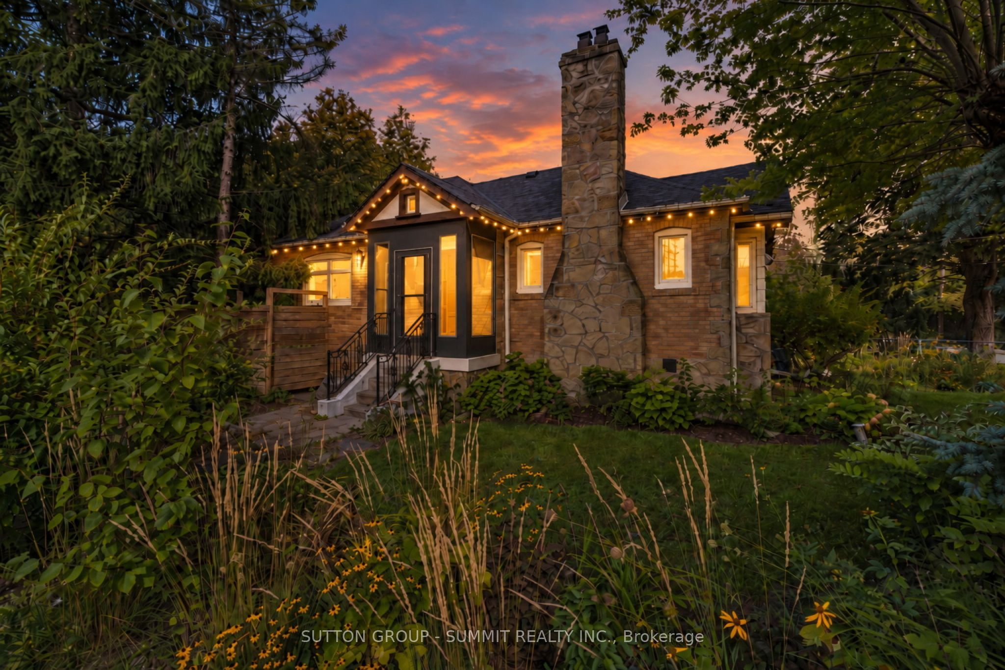 32 ELLIS Avenue, Toronto, ON M6S 2X1 photo 4