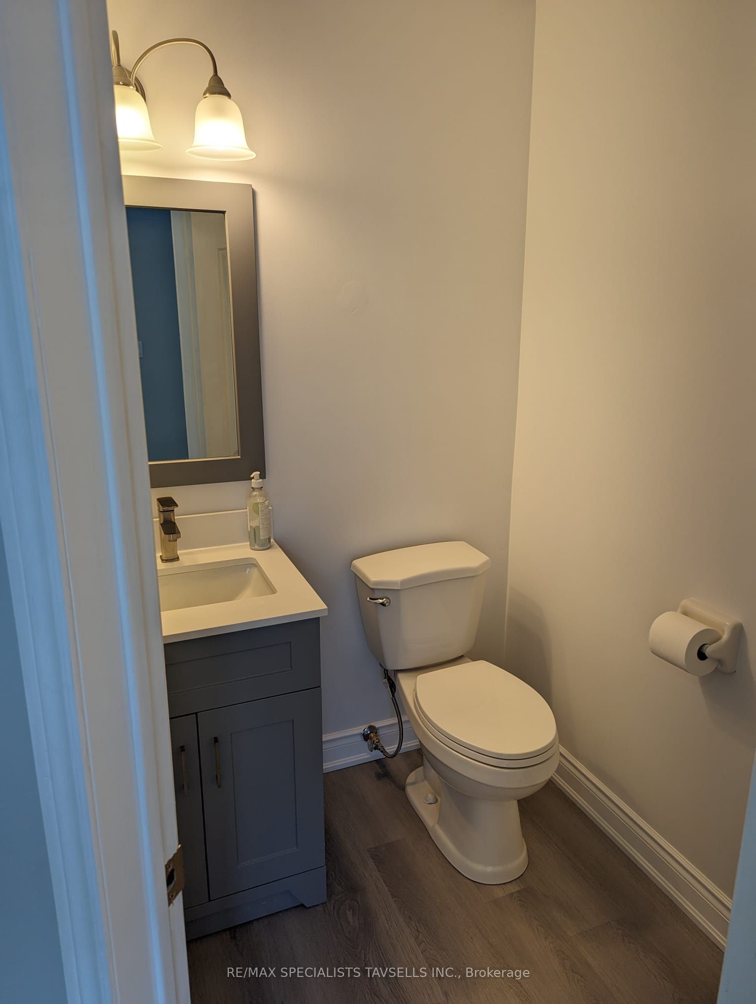 18 Gardenia Way, Caledon, ON L7C 1B2 photo 5