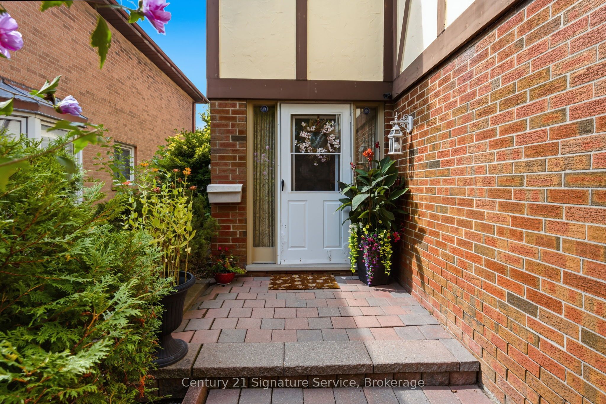 4265 Tea Garden Circle, Mississauga, ON L5B 2Z1 photo 4