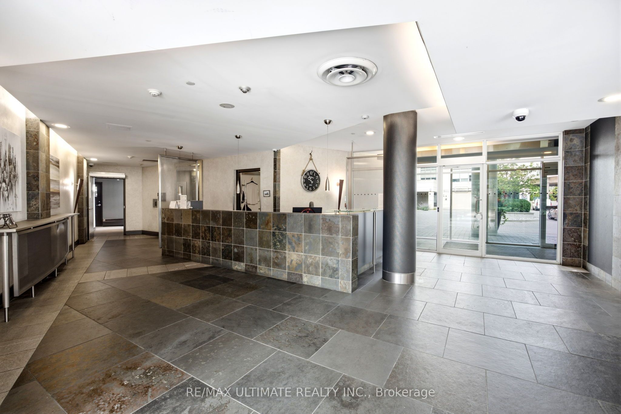 5 Marine Parade Drive 1113, Toronto, ON M8V 4B4 photo 3