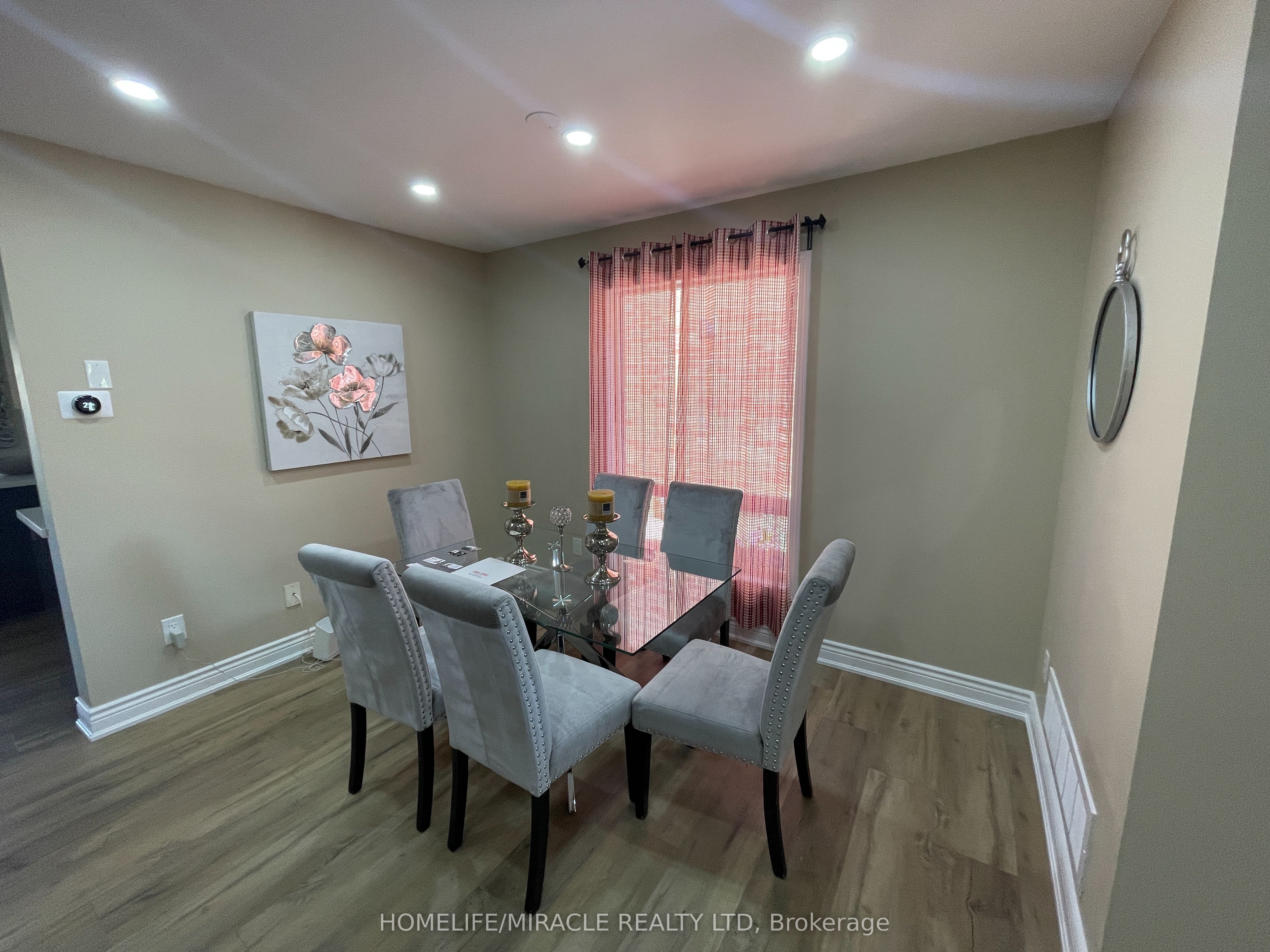 34 Brunswick Street Upper, Brampton, ON L6X 4Y5 photo 4