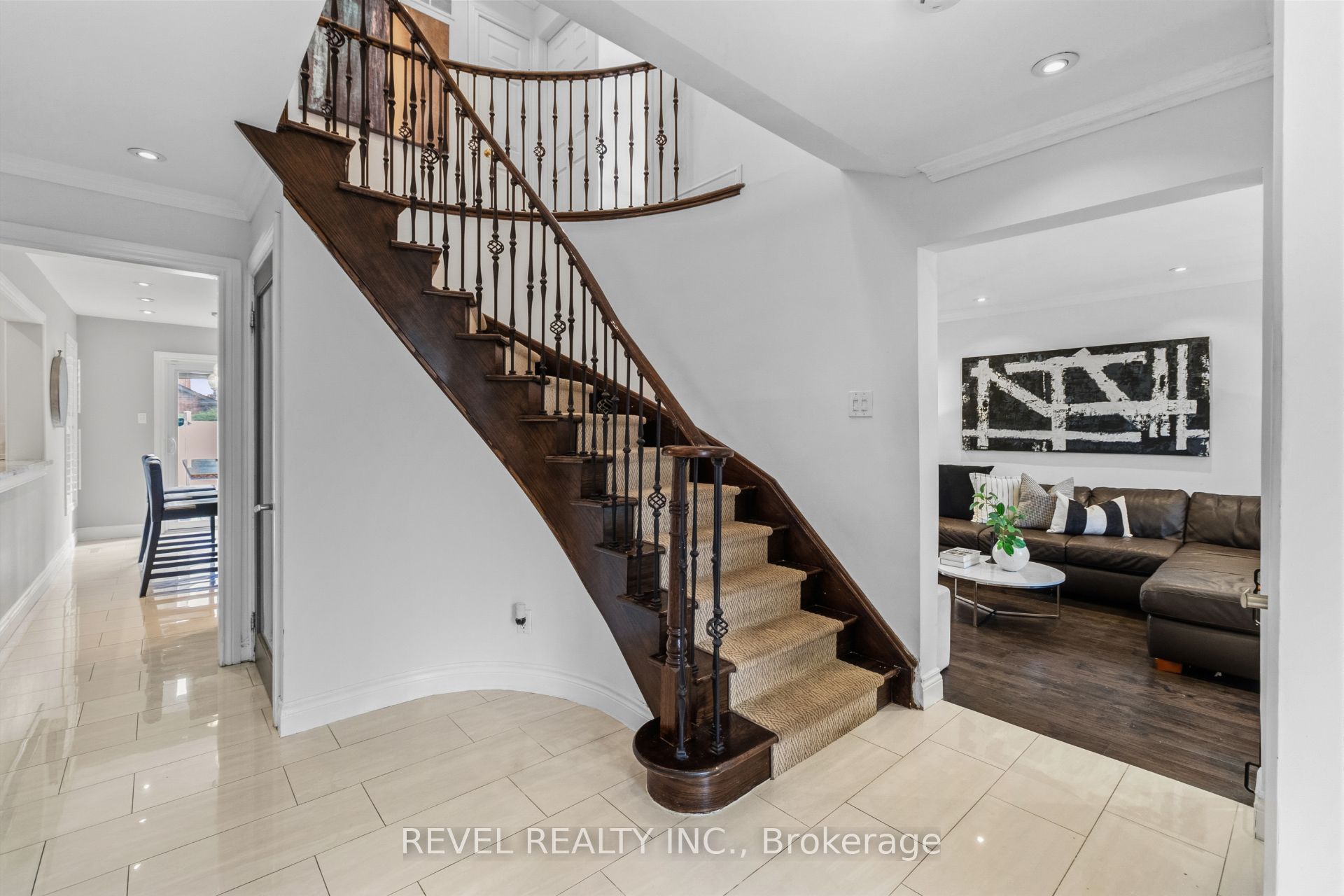 6624 Mockingbird Lane, Mississauga, ON L5N 5K4 photo 2