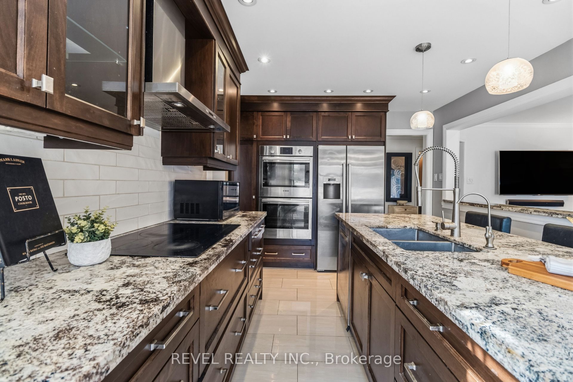 6624 Mockingbird Lane, Mississauga, ON L5N 5K4 photo 4