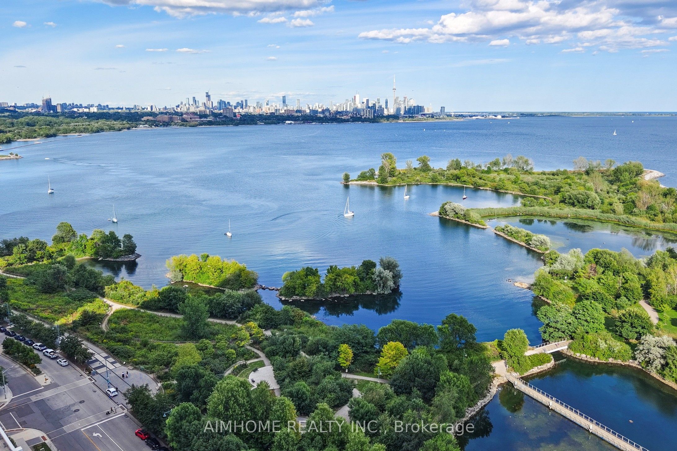 20 Shore Breeze Drive 2207, Toronto, ON M8V 0C7 photo 3