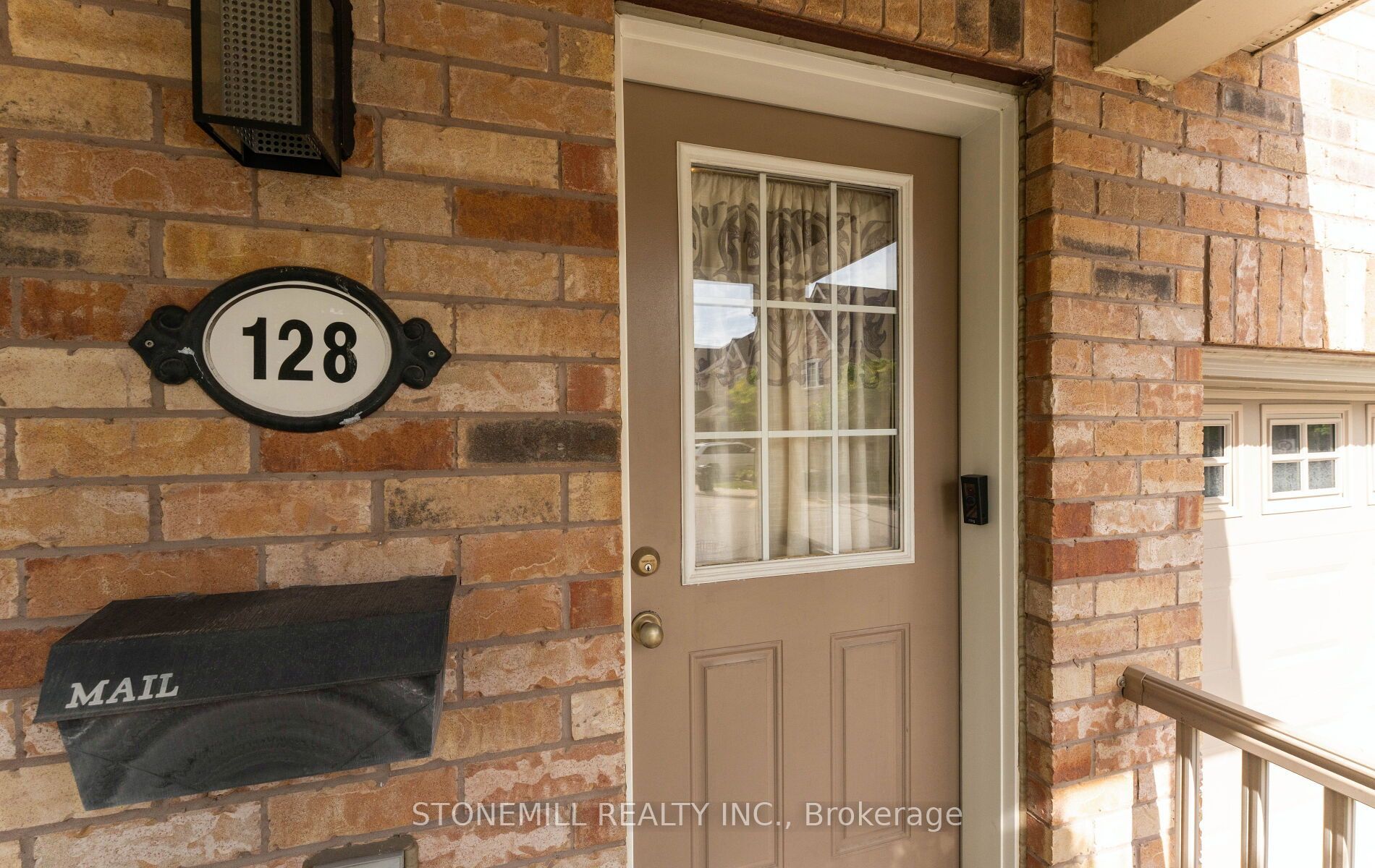 5255 Palmetto Place 128, Mississauga, ON L5M 0H2 photo 5