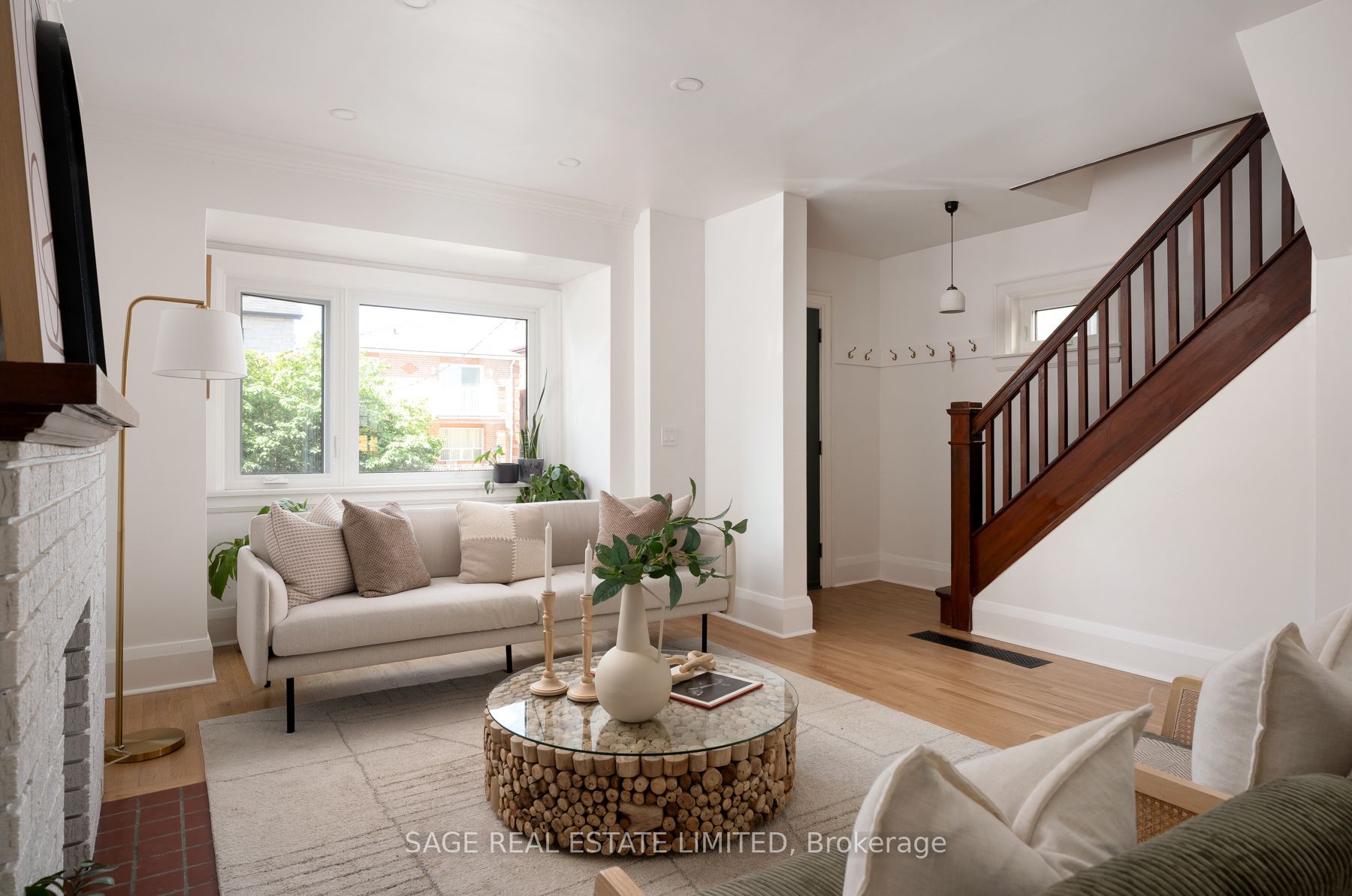31 Russett Avenue, Toronto, ON M6H 3M4 photo 4