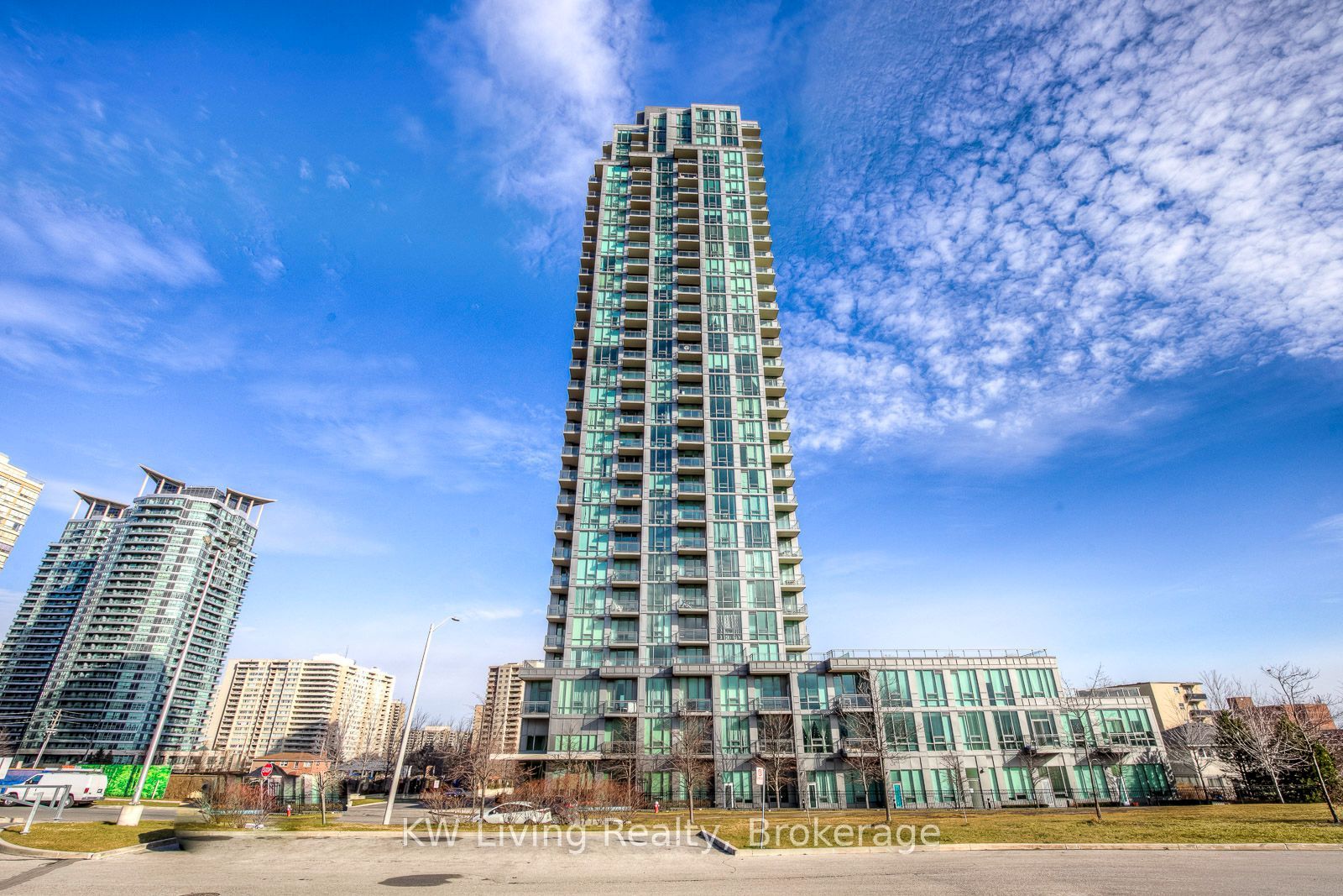 3525 Kariya Drive 3505, Mississauga, ON L5B 0C2