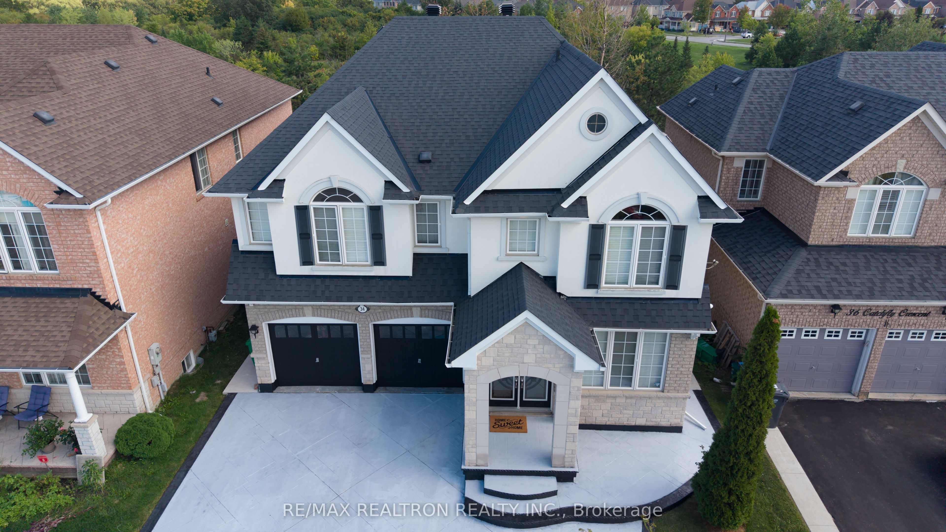34 Catchfly Crescent, Brampton, ON L6P 2H9