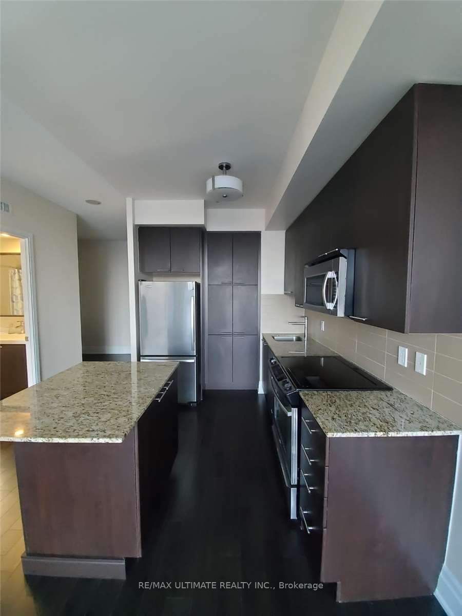 15 Viking Lane 605, Toronto, ON M9B 0A4 photo 3
